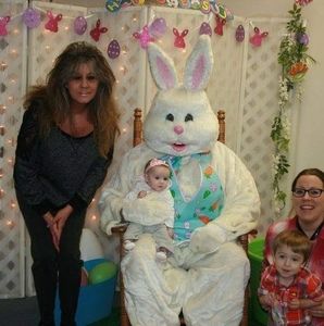 Meet your Posher, Eva